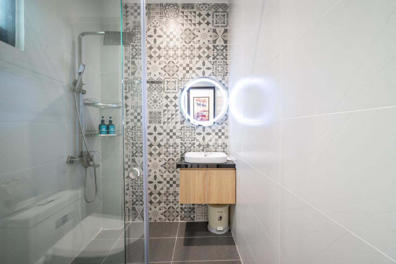 Cozrum Homes - Winter Corner Ho Chi Minh City Bagian luar foto